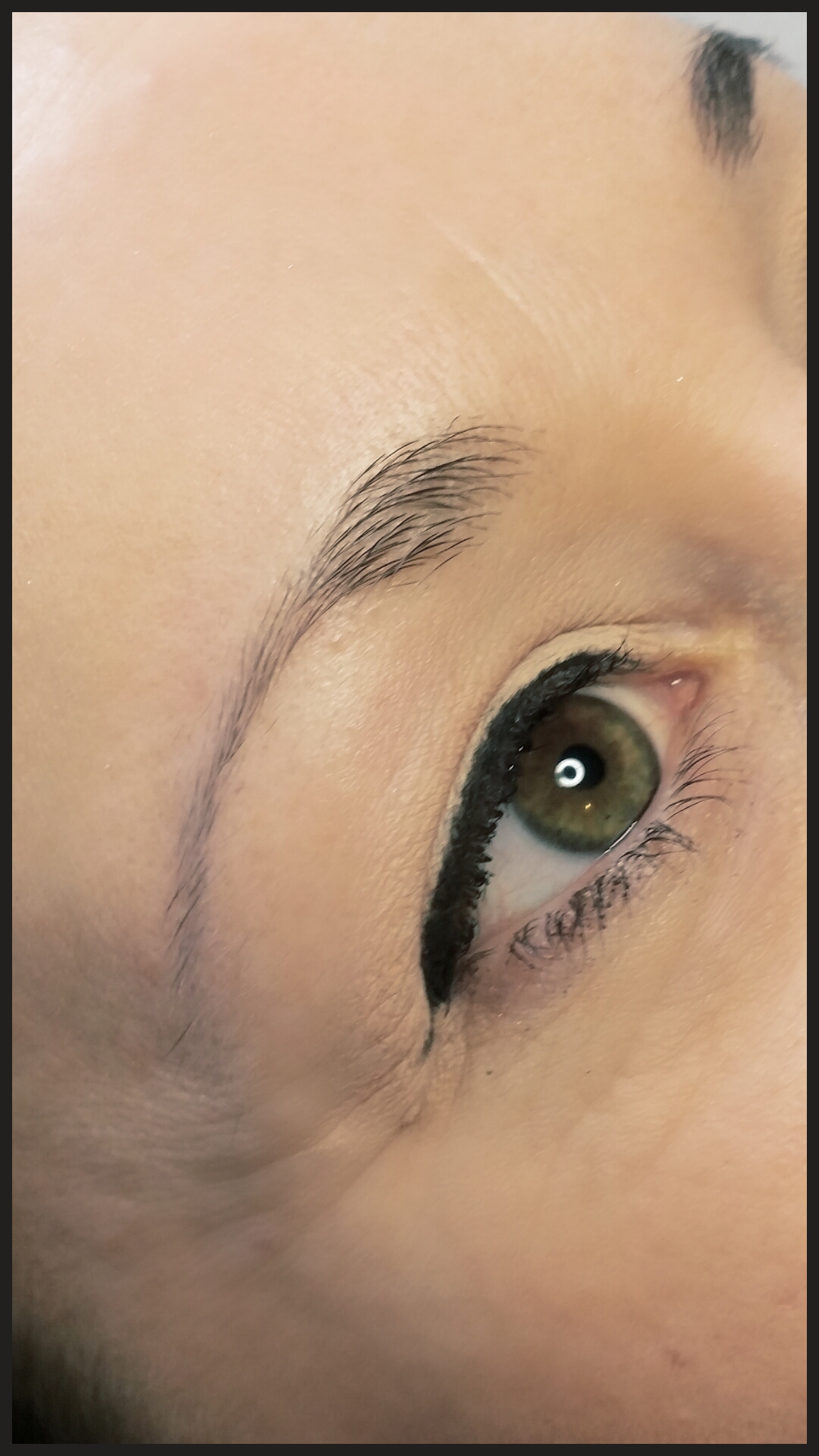 5-pemanent-makeup-eyebrows-before